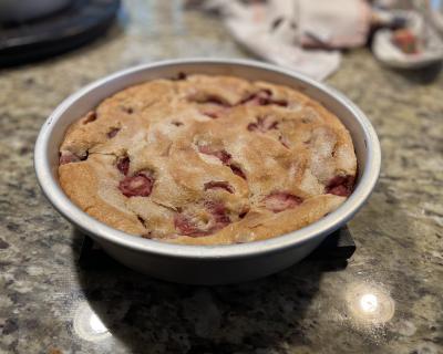 Strawberry Custard Cake